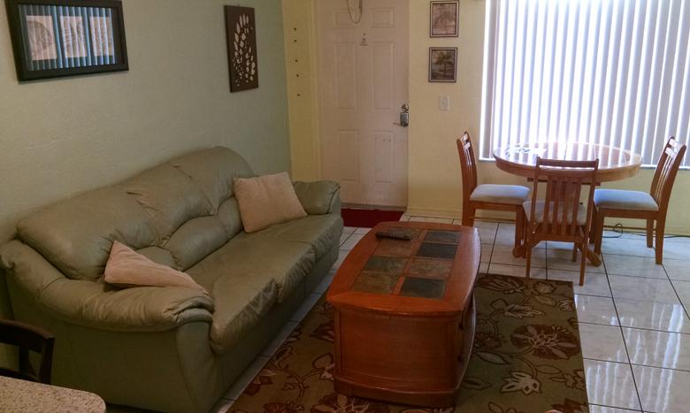 112 Living Room w/ Sleeper sofa
